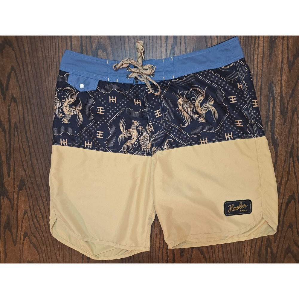 Howler Bros Men Rooster Print Board Shorts Size 33 Tan Blue swim trunks shorts